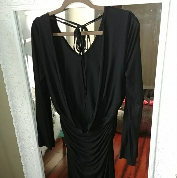 🔥FINAL SALE🔥 🌿OPEN BACK DRESS🌿🌿 - Picture 3 of 4